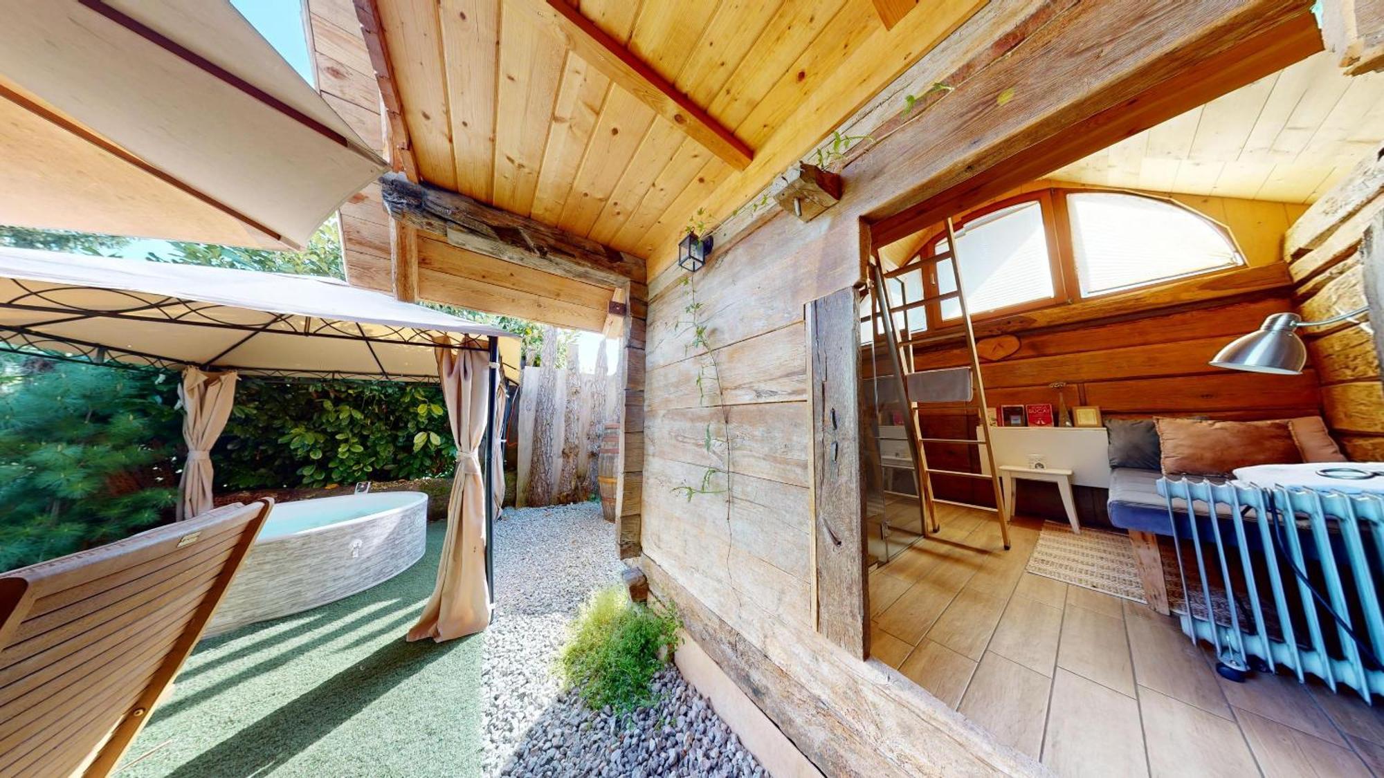 Resort Hisa Ida - Apartments With Hot Tub And Sauna Ivancna Gorica Rum bild